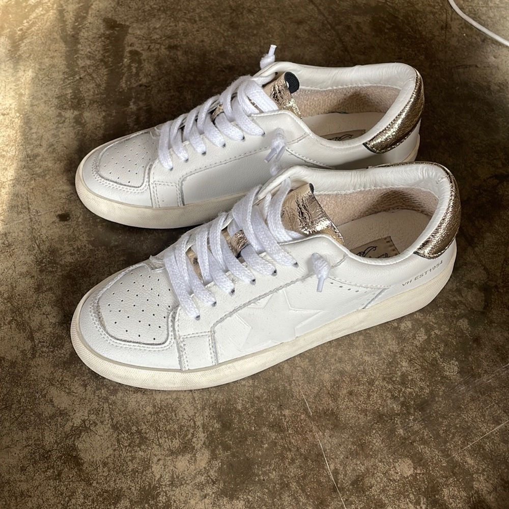 Vintage Havana Sneakers